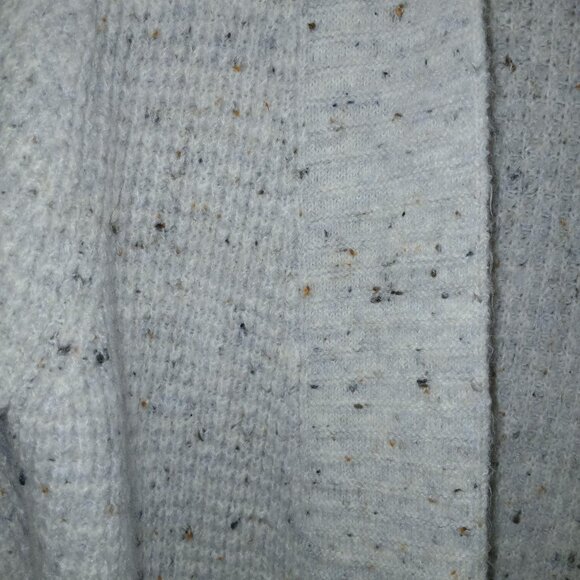 Old Navy Women's Cream Cardigan Sweater - Picture 2 of 5